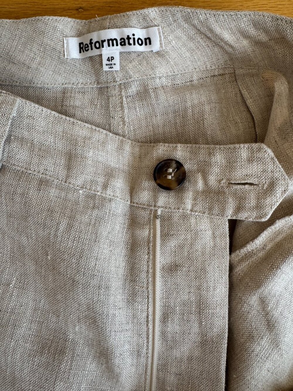 100% linen. Reformation Petites Freddie Linen Pant Oatmeal - Size 4P - Picture 4 of 6